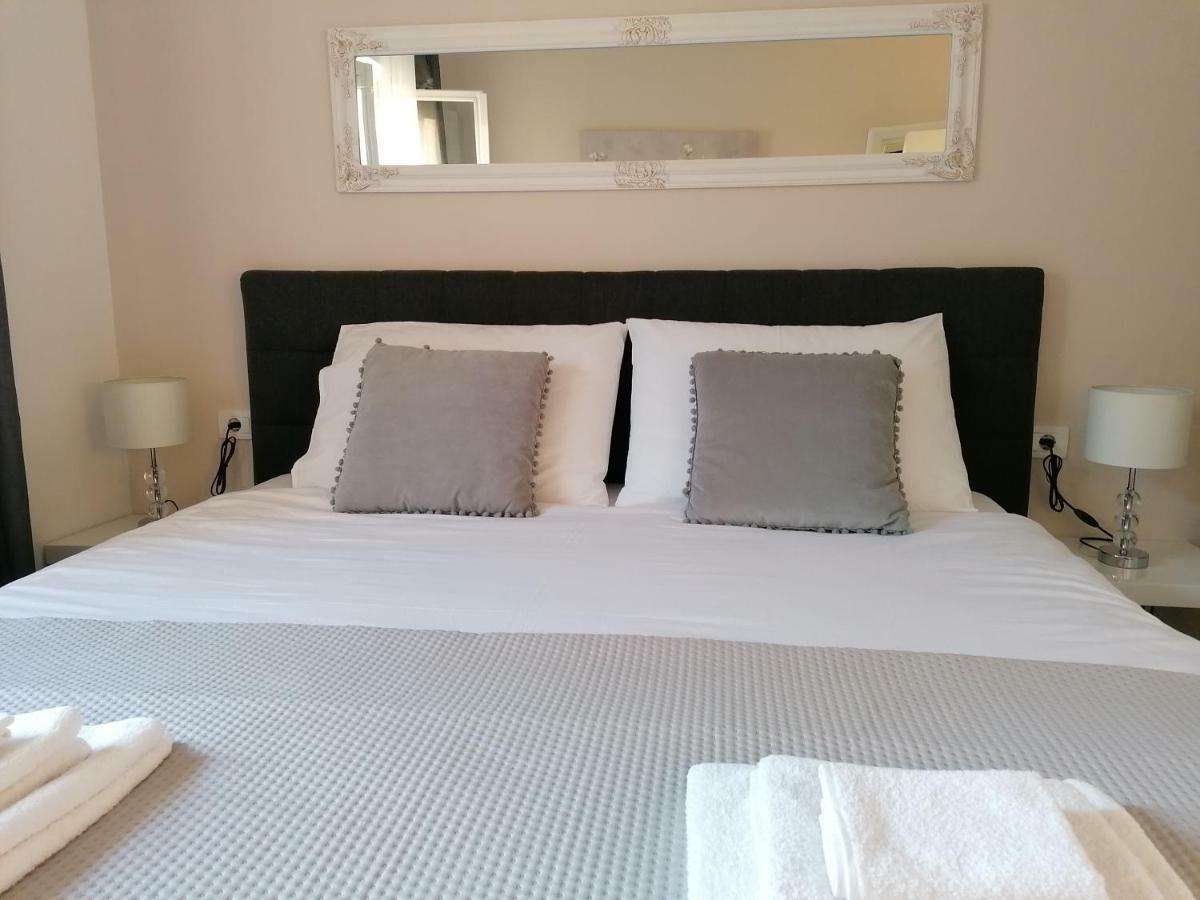Apartman Luna Шибеник Екстер'єр фото