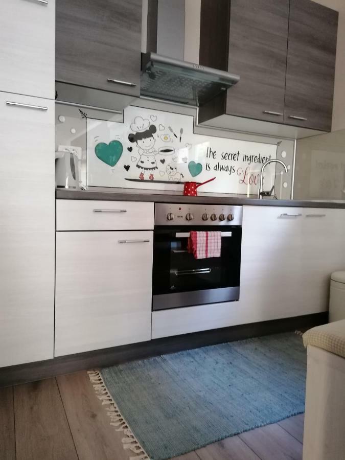 Apartman Luna Шибеник Екстер'єр фото