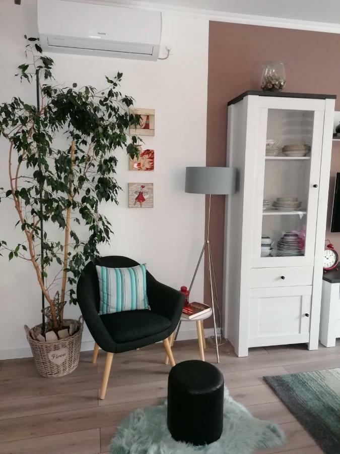 Apartman Luna Шибеник Екстер'єр фото